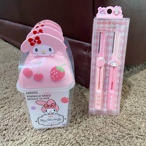 Miniso Sanrio My Melody Ice Popsicle Molds Portable Retractable Eyebrow Razors